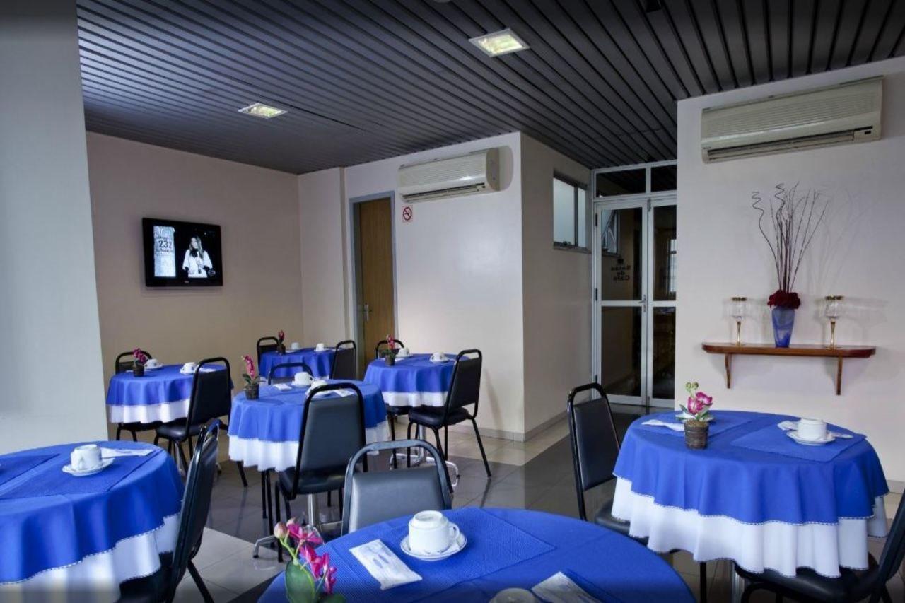 Krystal Hotel ماناوس المظهر الخارجي الصورة